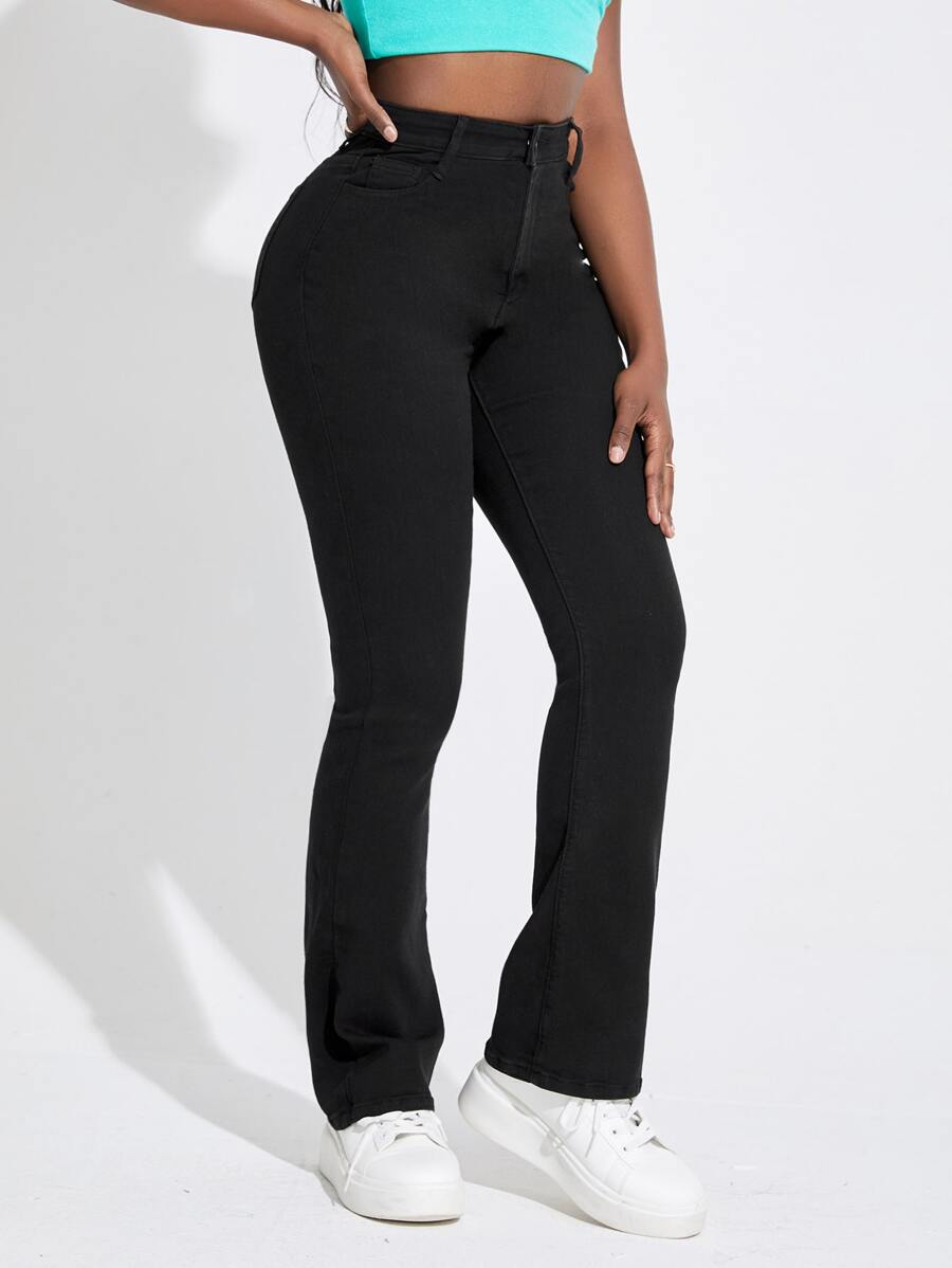Jeans de pierna amplia con bolsillo oblicuo